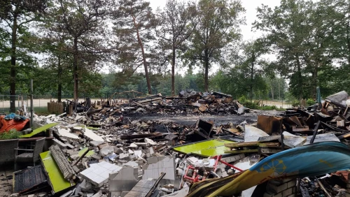 Restaurant 't Nije Hemelriek in Gasselte verwoest door brand