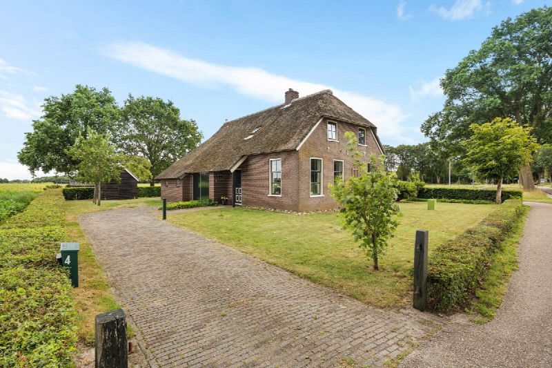 Balloërstraat 4, Rolde