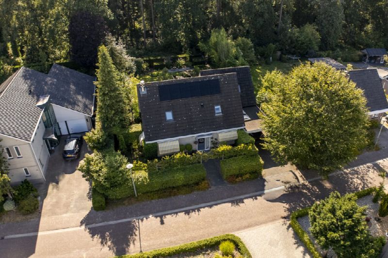 Landschrijverlaan 41, Rolde