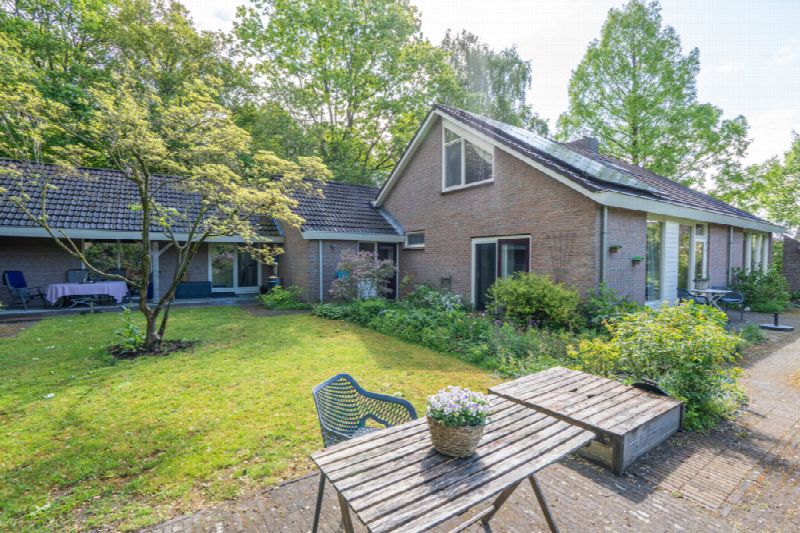 Zandherenlaan 2, Rolde