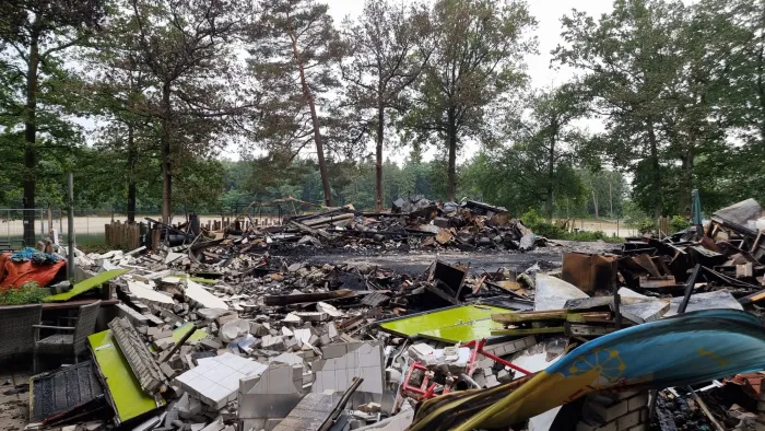 The ruins of restaurant 't Nije Hemelriek in Gasselte